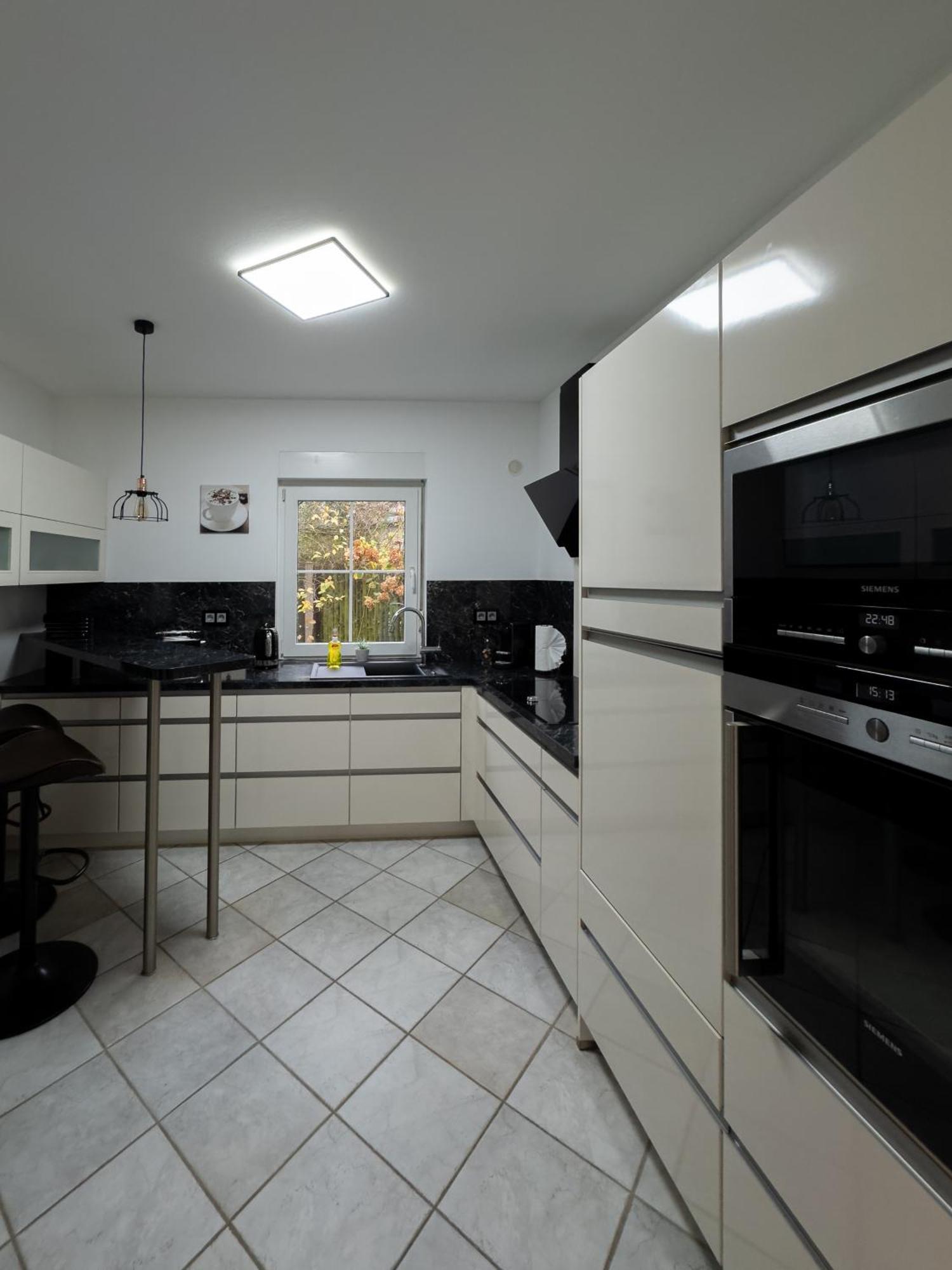 Ganzes Ferienhaus In Leipzig Mit Garage Und Fussbodenheizung エクステリア 写真